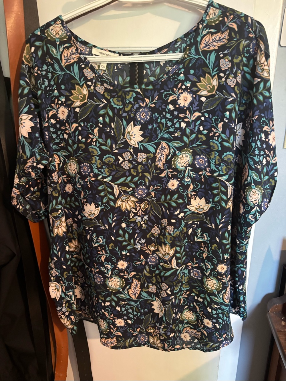 Maurices Navy Floral Short Sleeve Blouse